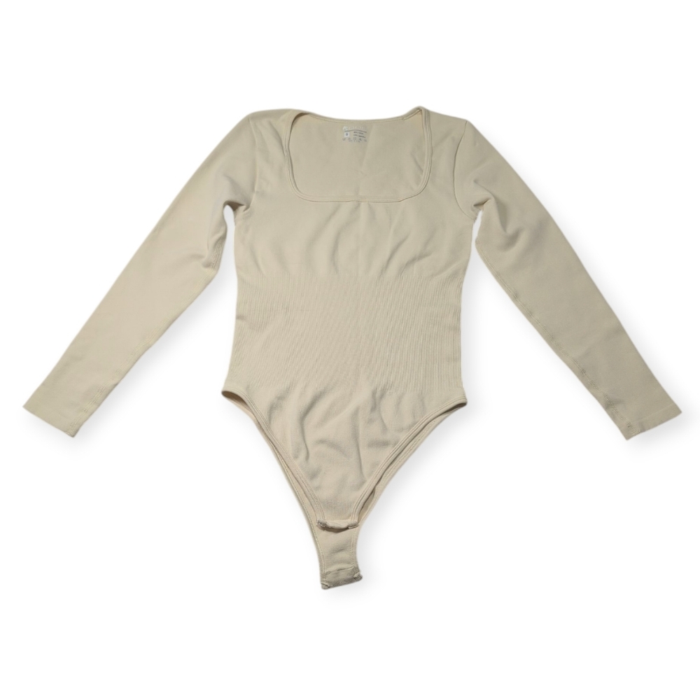 GOQQ Body Suit‎ Women's  S Cream Ribbed Snap Square Neck  Smooth Stretch